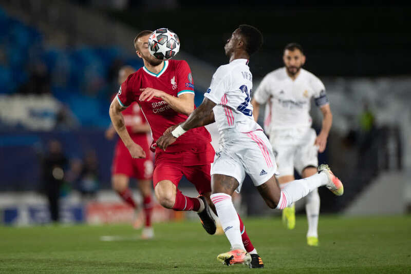 孙颖莎再次 孙颖莎再次