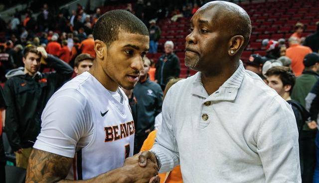 她的赛季关 她的赛季关