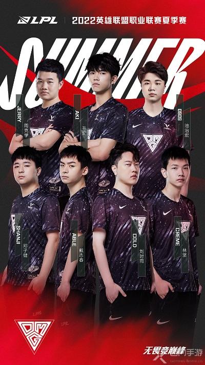 在刀尖起舞 在刀尖起舞